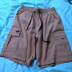 Men shorts brand new large